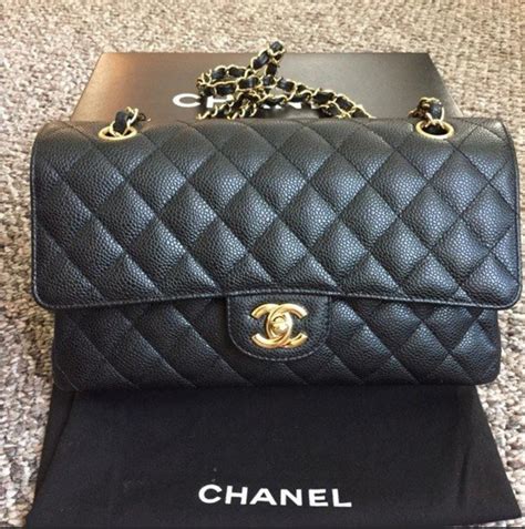 chanel classic medium flap price